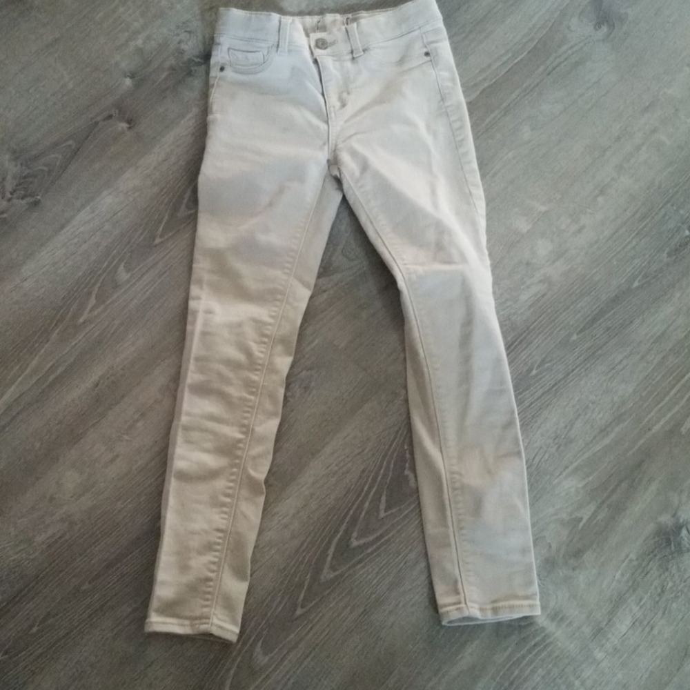 Tan jeans